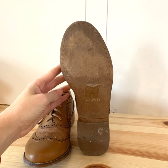ALDO Oxfords - Picture 3 of 3